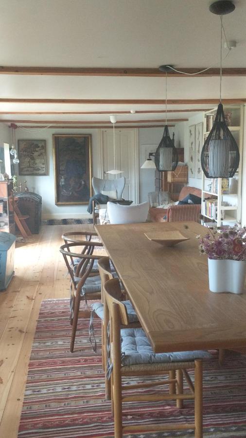 Under Valnødden Bed and Breakfast Stubbekøbing Eksteriør billede
