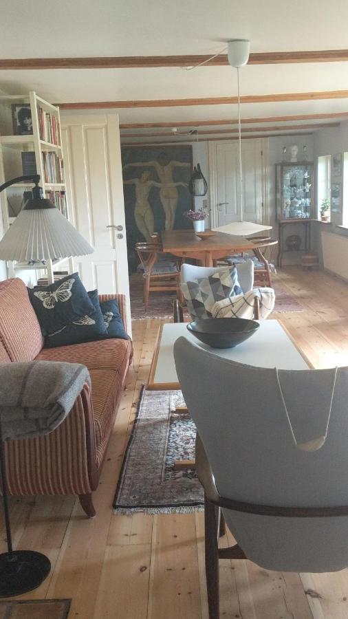 Under Valnødden Bed and Breakfast Stubbekøbing Eksteriør billede